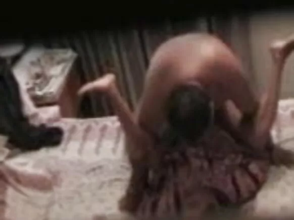 Hiddencam - Oloye ati Modi Sexy Chief Akọwe fiimu