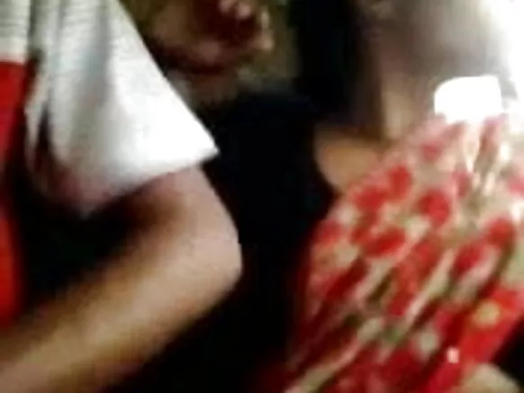booppress madhuri dixit ni gbese mi ni auto