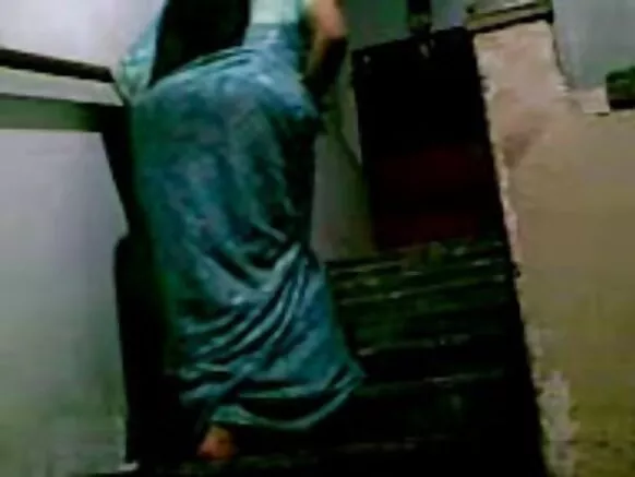 Bangla Desi ni gbese iyawo gège fart ni ile 2 PB XXX