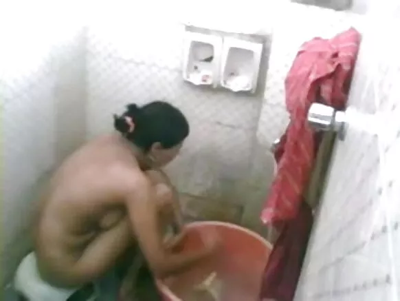 me Desi o nwẹ ara omobirin wíwẹtàbí ni gbese Fọto fidio blue