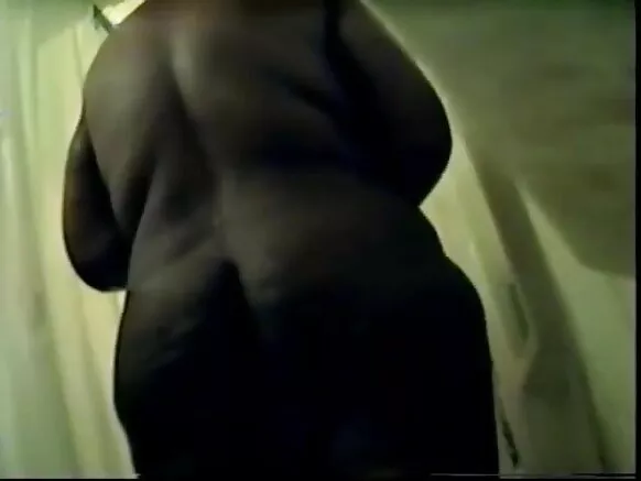 Ni gbese fiimu ti o fihan bbw bbw india ni iwe