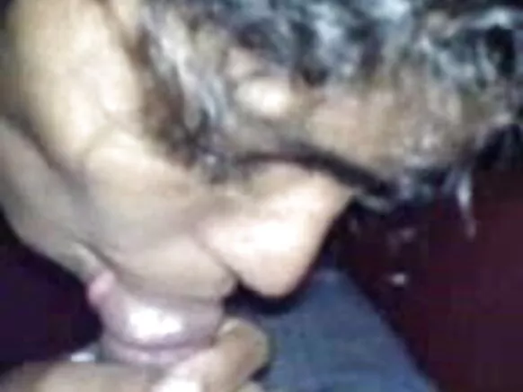 British Fọto ni gbese sii mu àtọ ni itage