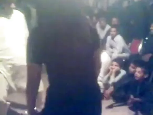 ni gbese paki ni gbese movie gujarati mujra pẹlu paki pola