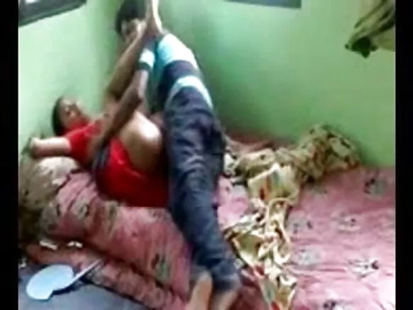 Desi ọmọkunrin àgbere ni ile