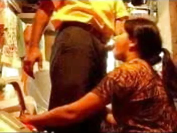 ni gbese movie fidio aunty 8 fi aunty india