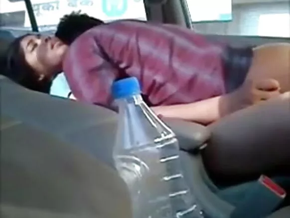 Fiimu indian ti o ni gbese chudai ninu ọkọ ayọkẹlẹ lati wo ni gbogbo alagbeka