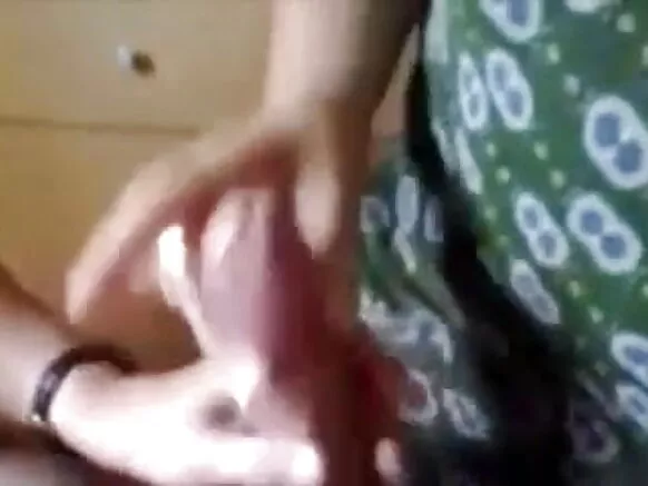 Iyawo ile Delhi ti o nfi koriko fun ana arakunrin rẹ, fifun koriko ti o dara hindi movie hindi ni gbese