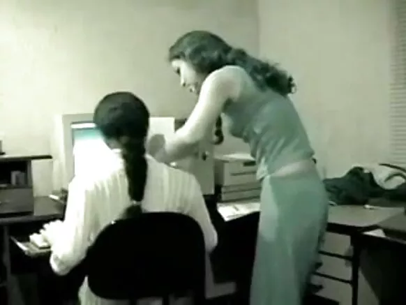 Ọkọnrin Desi Indian ni gbese Office Funny Movie