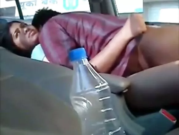 Wo fiimu ti o ni gbese ati fokii fun gbogbo eniyan ninu ọkọ ayọkẹlẹ ọkọ ayọkẹlẹ rẹ ni hindi