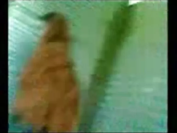 Paki abule ile-iwe giga omo ile iwe ibalokanje ni English ni gbese movie image