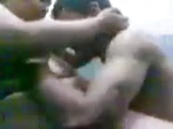 Awọn tọkọtaya India ni gbese fiimu India tuntun lati wo