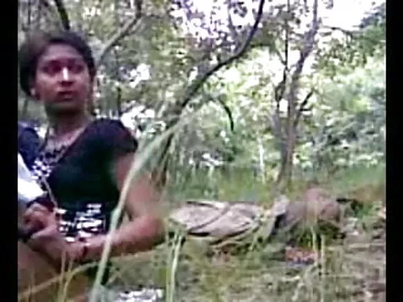 Iyalẹnu ni gbese hindi fidio full movie Desi girl onibaje pẹlu omokunrin kẹtẹkẹtẹ ita gbangba fun gbogbo