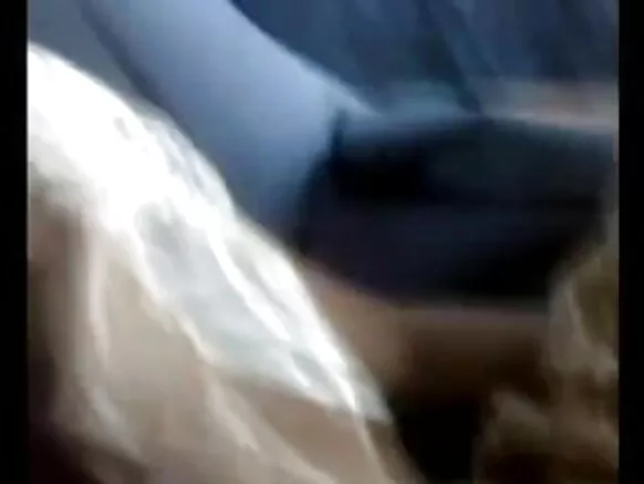 Fun ni ọkọ ayọkẹlẹ pẹlu nla ru desi ni gbese movie bf iranṣẹbinrin
