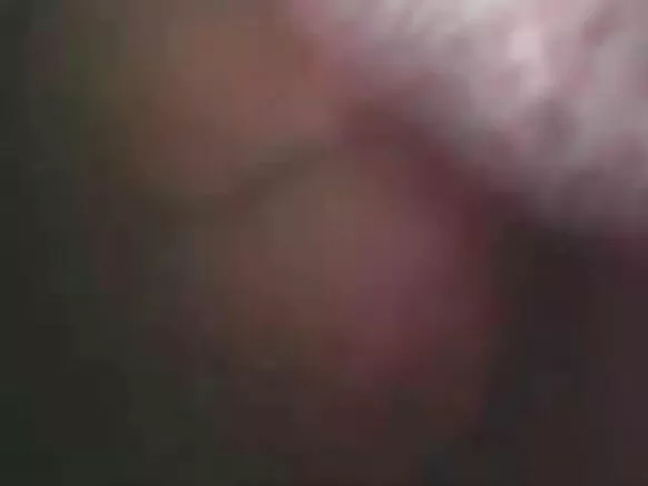 aunty iwin aunty ni gbese khan ti India eniyan